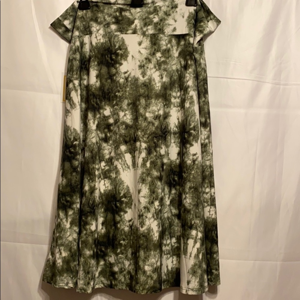 🔥Hot Sale🔥 60% Off LulaRoe Azure